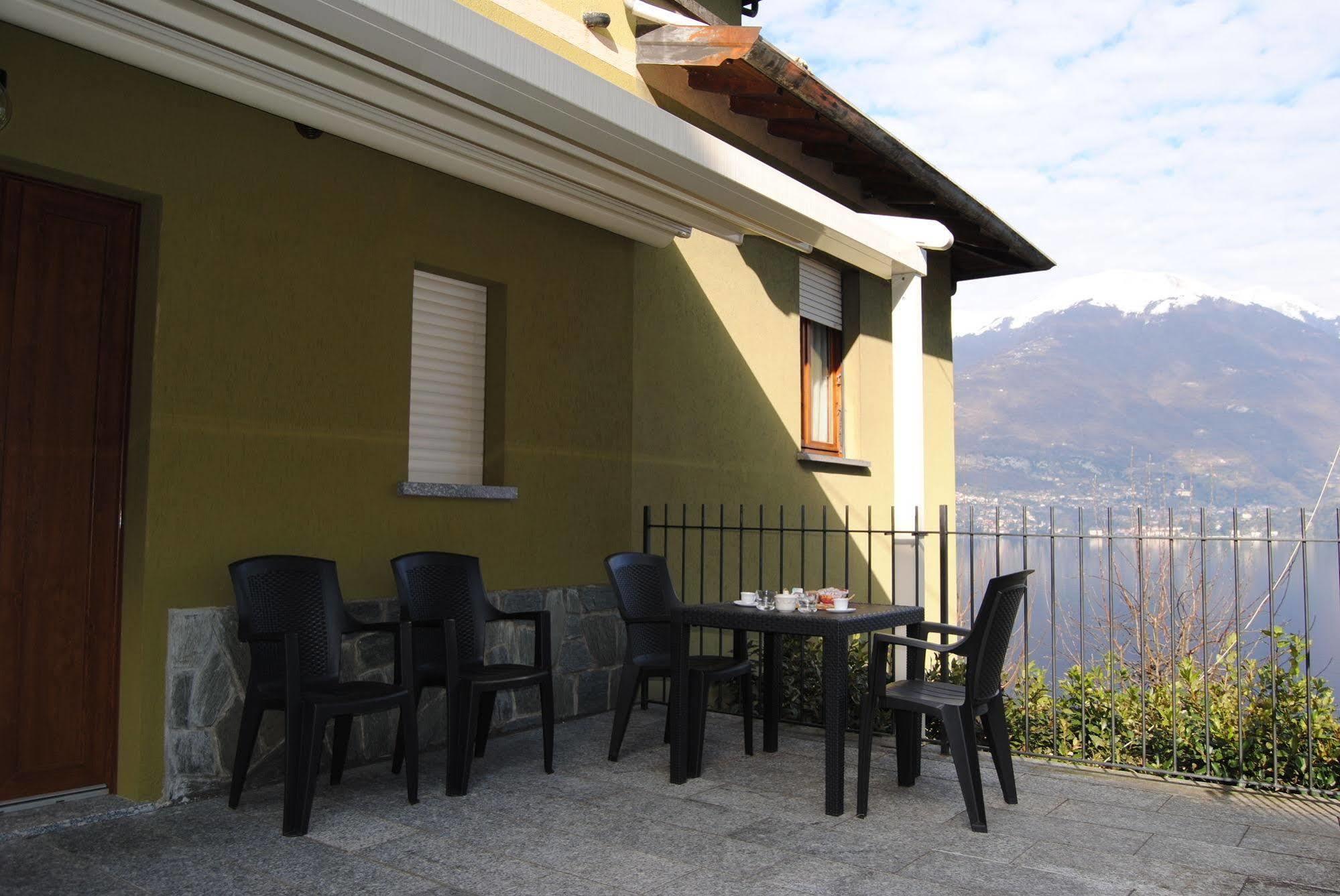 B&B Sosta Sul Lago レッツェノ エクステリア 写真